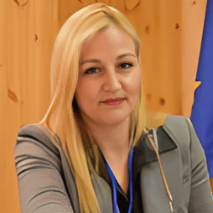 Valasia Iakovoglou